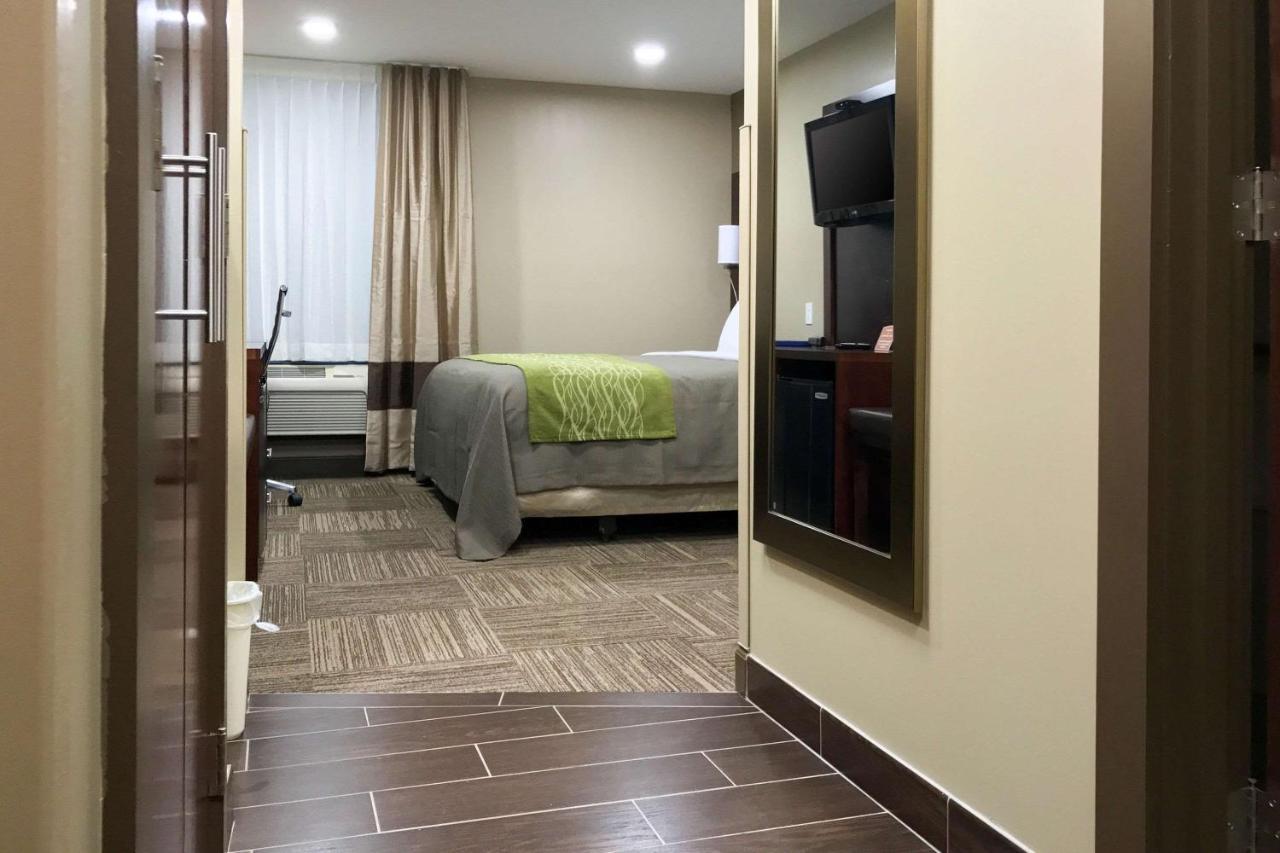 Giles Hotel Inn And Suites Pulaski Exteriér fotografie