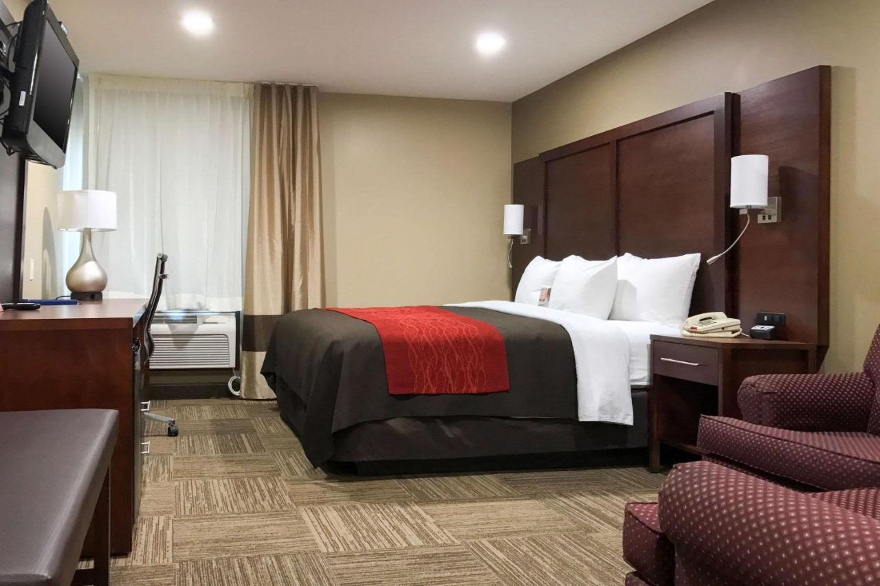 Giles Hotel Inn And Suites Pulaski Exteriér fotografie