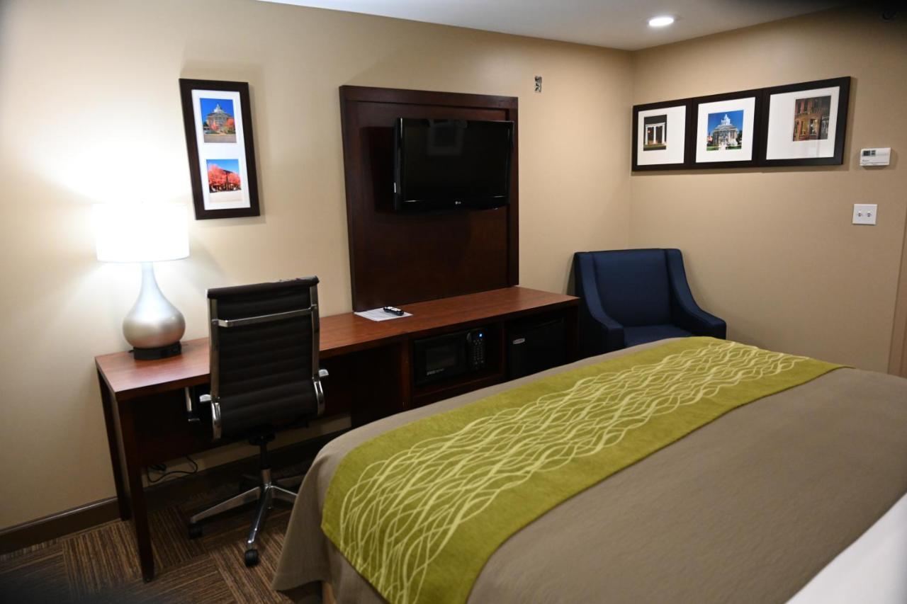 Giles Hotel Inn And Suites Pulaski Exteriér fotografie