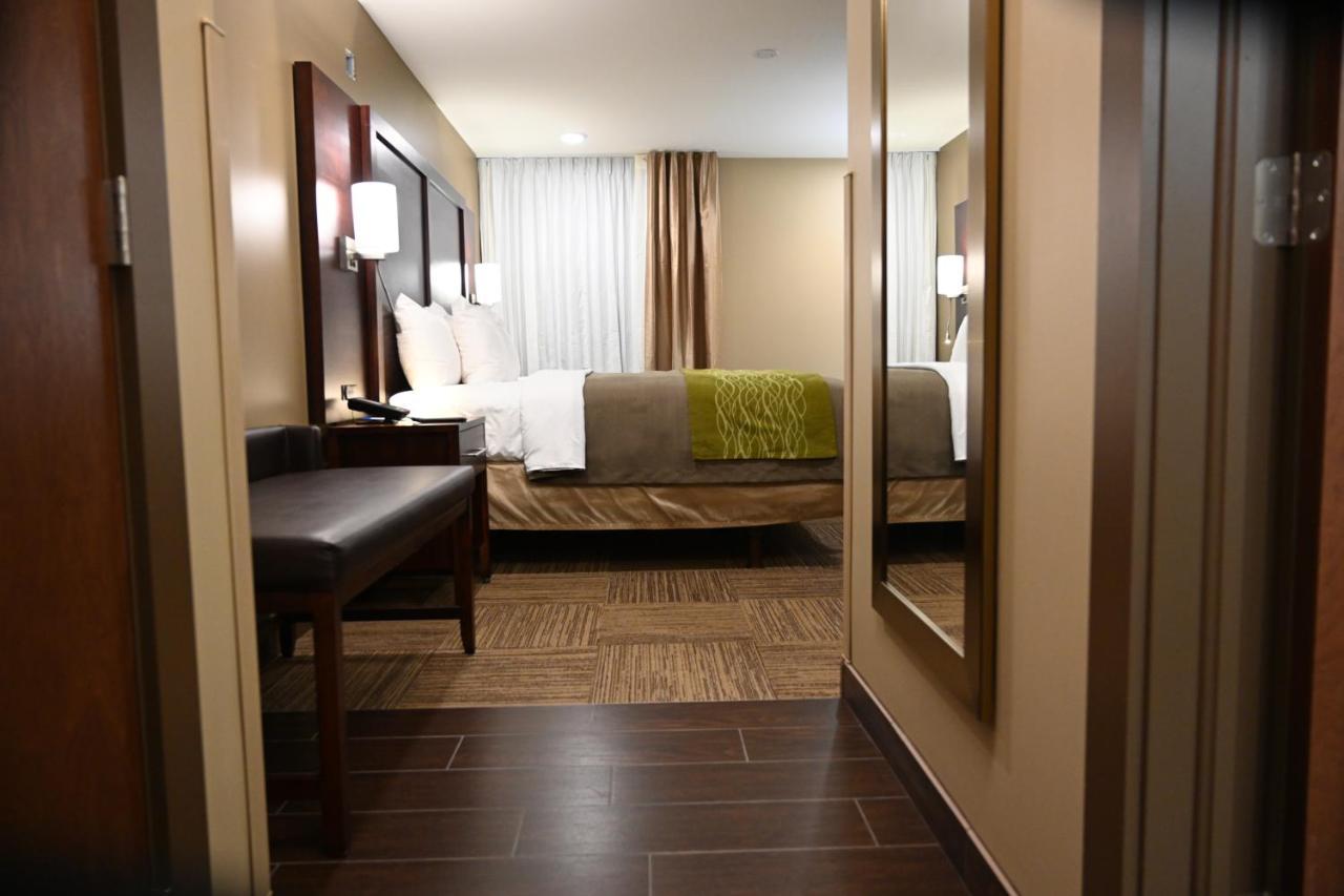 Giles Hotel Inn And Suites Pulaski Exteriér fotografie