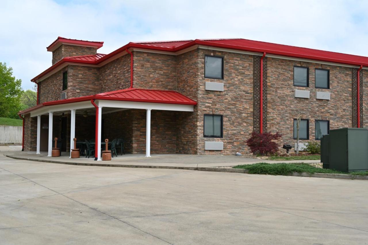 Giles Hotel Inn And Suites Pulaski Exteriér fotografie