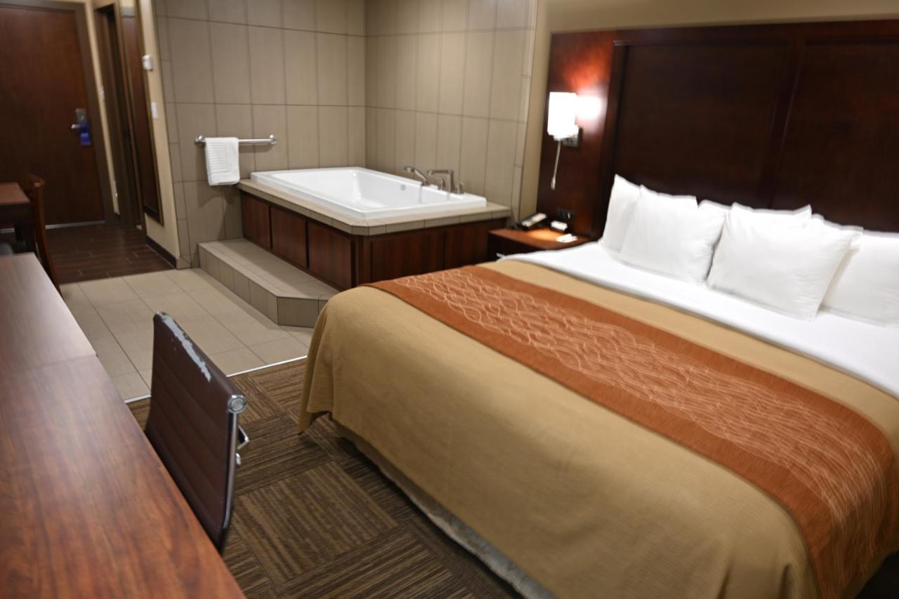 Giles Hotel Inn And Suites Pulaski Exteriér fotografie