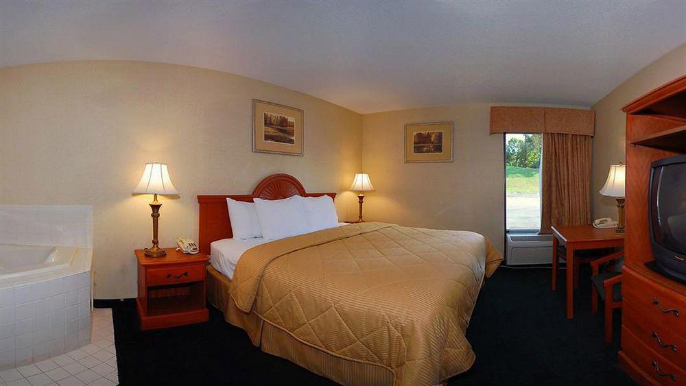Giles Hotel Inn And Suites Pulaski Exteriér fotografie